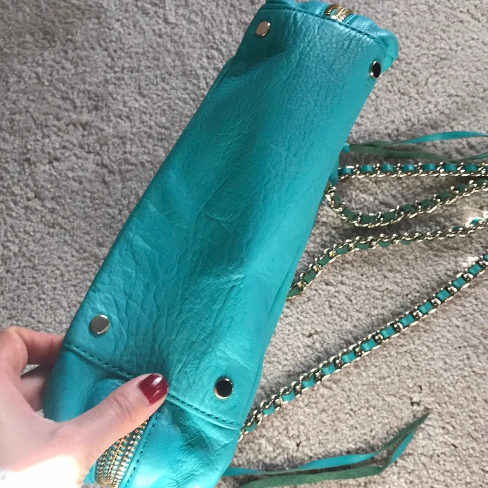 LIKE NEW Rebecca Minkoff Shoulder/Crossbody Bag